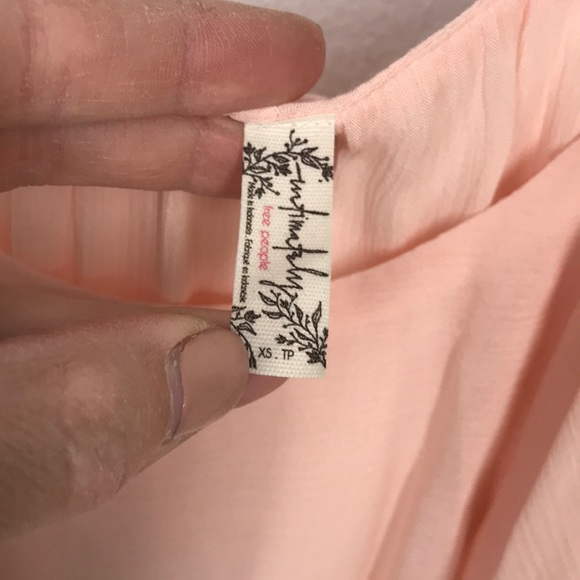 Free People light pink chiffon chemise tank sz XS - Picture 4 of 5